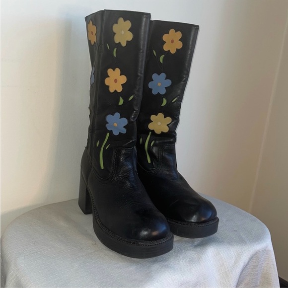 Vintage Skechers Knee High Platform Chunky Combat Boots with flowers - Picture 2 of 9